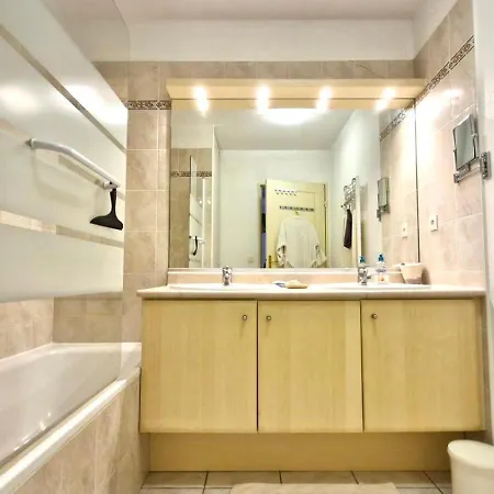 T3 Dans De Daire Fréjus