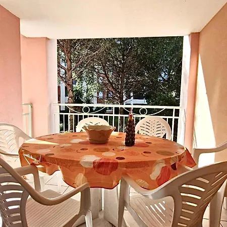 Apartment T3 Dans De